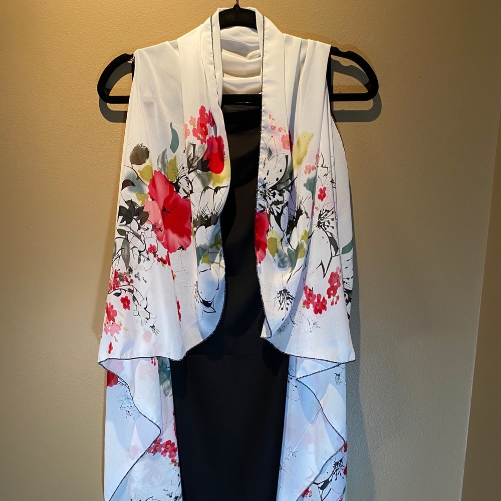 Flowing kimono like